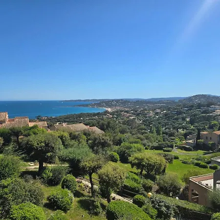 Apartment Les Lavandes, Vue Mer, Piscine *